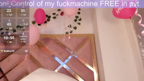 Snapshot of sofia_diiaz_ chatting on February 12, 2025, 12:16 am online show from February 12, 2025, 12:16 am