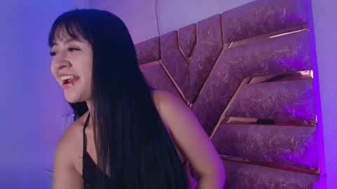 sofia gomes online show from March 26, 2026, 12:00 pm