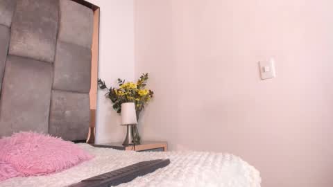 S O F I A  online show from January 6, 2026, 11:36 am