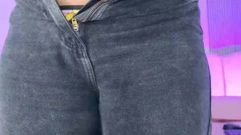 Sofia online show from February 25, 2026, 3:05 am