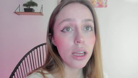     online show from December 10, 2024, 2:38 am