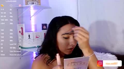 Snapshot of sofia_rios07 chatting on January 13, 2026, 9:36 am IG online show from January 13, 2026, 9:36 am