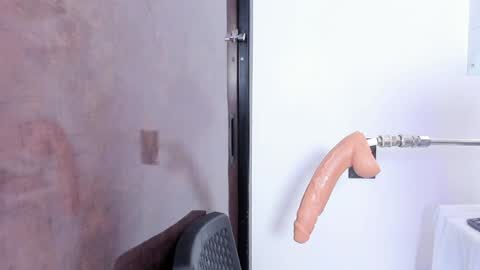 Sofia online show from February 6, 2025, 4:10 am