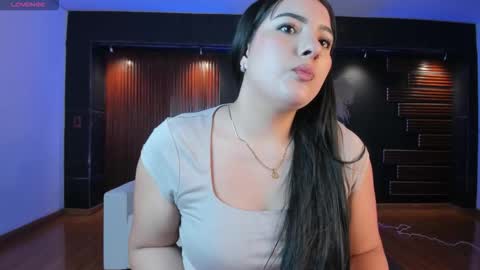 Sofia caramel online show from October 26, 2025, 1:28 pm