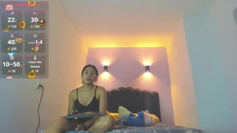 Sofia online show from December 23, 2025, 2:53 am