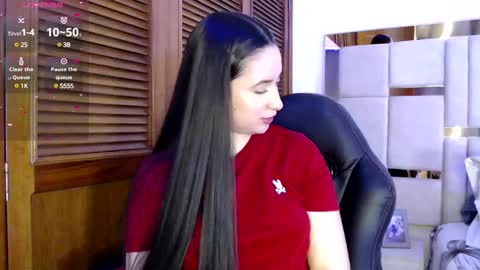 sofiaduque_26 online show from February 10, 2025, 2:48 pm