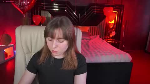 Snapshot of sofialuxuryy chatting on February 17, 2026, 2:24 pm SofiaLuxuryy online show from February 17, 2026, 2:24 pm