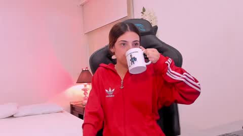 Sofia  Help me reach 5K followers  online show from February 15, 2025, 9:26 pm