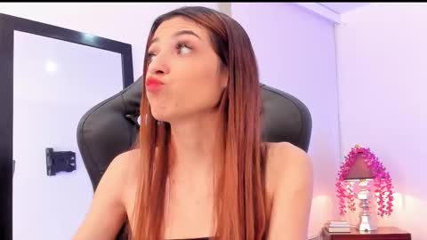 Sofia  Help me reach 5K followers  online show from September 23, 2025, 8:23 pm