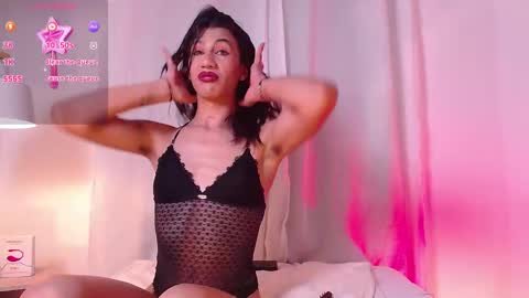 Snapshot of sofiia_grey_ chatting on December 3, 2024, 4:50 pm Sofi online show from December 3, 2024, 4:50 pm