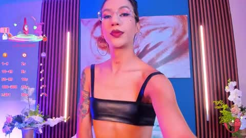 Snapshot of sofiia_grey_ chatting on September 27, 2025, 2:22 pm Sofi online show from September 27, 2025, 2:22 pm