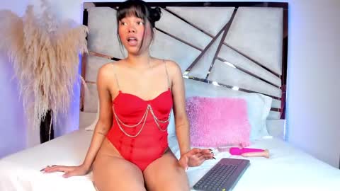 Snapshot of sofijohnsonx chatting on January 7, 2025, 1:03 pm sofijohnsonx online show from January 7, 2025, 1:03 pm