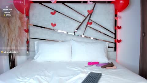 Snapshot of sofijohnsonx chatting on February 14, 2025, 1:18 pm sofijohnsonx online show from February 14, 2025, 1:18 pm