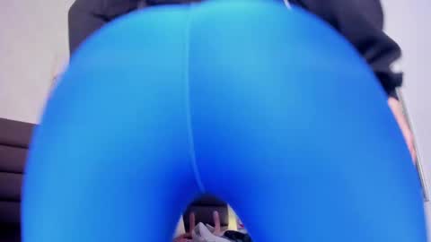      online show from February 12, 2025, 11:18 am