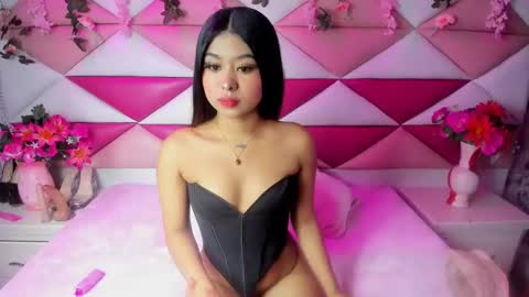 Snapshot of sofirose_111 chatting on June 4, 2026, 1:50 pm Sofi online show from June 4, 2026, 1:50 pm