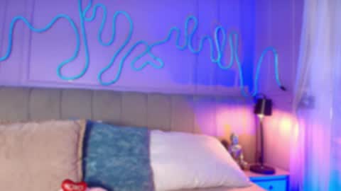 Sofi online show from April 17, 2026, 11:57 am