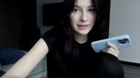 softcherry0345 online show from April 11, 2026, 10:52 am