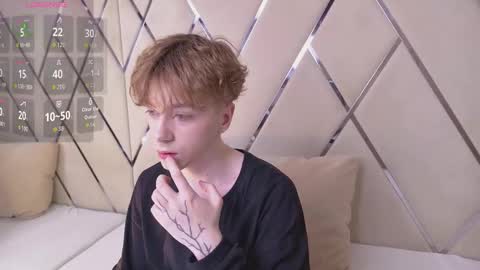 PAUL online show from February 15, 2026, 8:49 pm