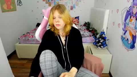 Snapshot of softflame chatting on January 10, 2026, 6:48 am softflame online show from January 10, 2026, 6:48 am