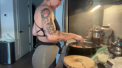 Soft Heat Maria online show from December 15, 2025, 2:43 pm