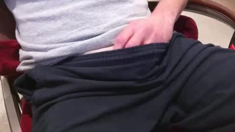 Snapshot of softwareman chatting on February 6, 2026, 12:41 pm softwareman online show from February 6, 2026, 12:41 pm