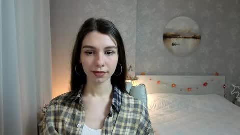 Kelly online show from November 25, 2025, 4:18 pm