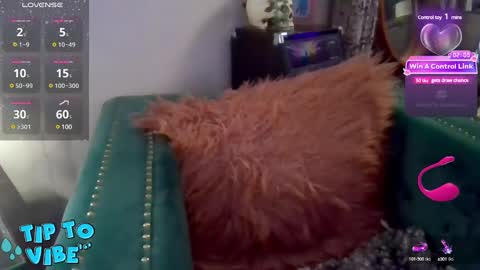 solesticia online show from January 16, 2025, 5:32 am