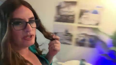 someonespeicial online show from September 14, 2025, 1:05 am