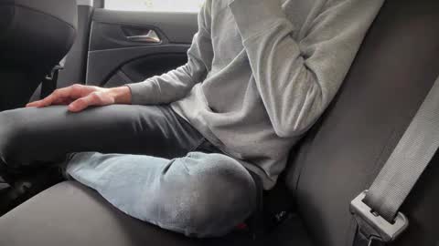 Snapshot of sondages chatting on November 27, 2025, 12:29 pm Sondages online show from November 27, 2025, 12:29 pm