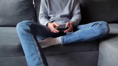 Snapshot of sondages chatting on December 15, 2025, 11:47 am Sondages online show from December 15, 2025, 11:47 am