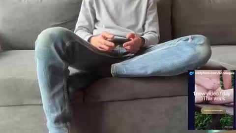 Snapshot of sondages chatting on February 14, 2026, 12:13 pm Sondages online show from February 14, 2026, 12:13 pm