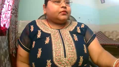 soni88888 online show from March 6, 2026, 5:37 am