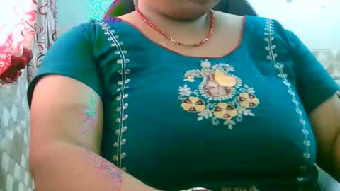 soni88888 online show from April 17, 2026, 4:04 am