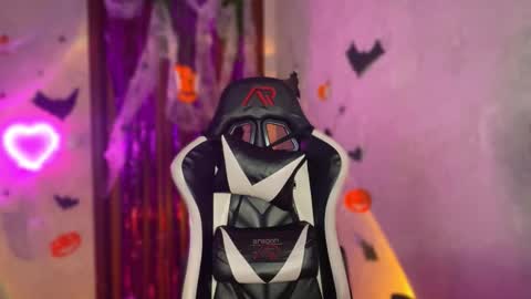 OksiFels online show from October 10, 2025, 6:34 am