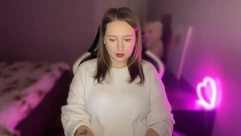 OksiFels online show from February 10, 2026, 6:12 pm