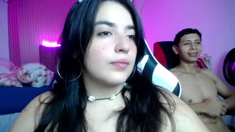 sonic_jess07 online show from April 7, 2026, 8:37 am