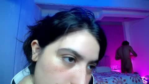 sonic_jess07 online show from April 18, 2026, 8:07 am