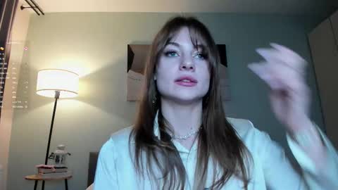 Snapshot of sonicdesire chatting on February 25, 2026, 7:23 pm Your Lanocka 3 online show from February 25, 2026, 7:23 pm