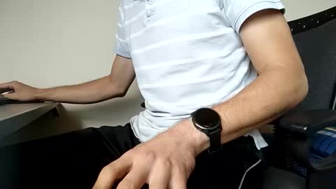 Snapshot of sonicegay chatting on September 17, 2025, 10:28 am sonicegay online show from September 17, 2025, 10:28 am