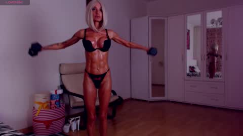 Sonja Ray online show from September 18, 2025, 9:11 am