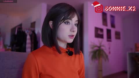 Sonnie online show from December 15, 2025, 12:53 pm