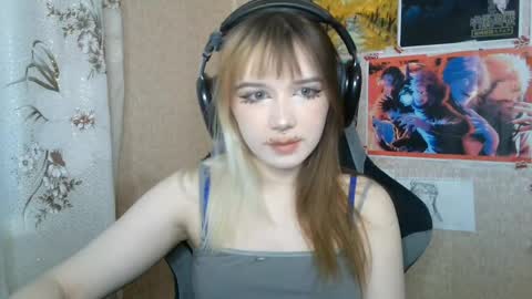 Snapshot of sonwosick chatting on June 7, 2026, 3:05 pm Mila online show from June 7, 2026, 3:05 pm