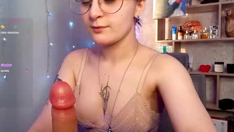 Sonya  online show from February 25, 2025, 2:58 am