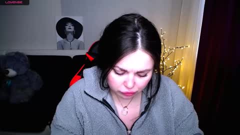 sophia__olsen online show from February 27, 2025, 6:40 am