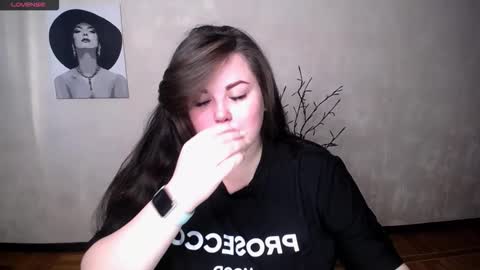 sophia__olsen online show from September 19, 2025, 5:09 am