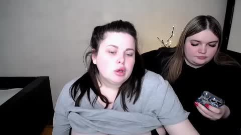 Snapshot of sophia__olsen chatting on May 6, 2026, 11:04 am sophia__olsen online show from May 6, 2026, 11:04 am
