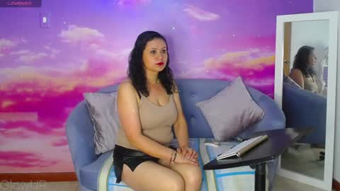 Snapshot of sophia_blade chatting on January 5, 2025, 12:10 pm sophia_blade online show from January 5, 2025, 12:10 pm
