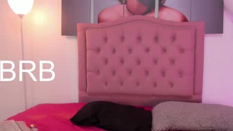 Snapshot of sophia_brunett chatting on February 26, 2025, 6:58 am Sophia online show from February 26, 2025, 6:58 am