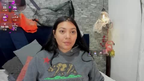 Snapshot of sophia_brunett chatting on October 23, 2025, 11:42 am Sophia online show from October 23, 2025, 11:42 am