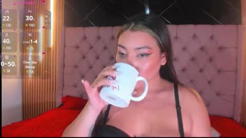 Snapshot of sophia_brunett chatting on February 21, 2026, 3:51 am Sophia online show from February 21, 2026, 3:51 am